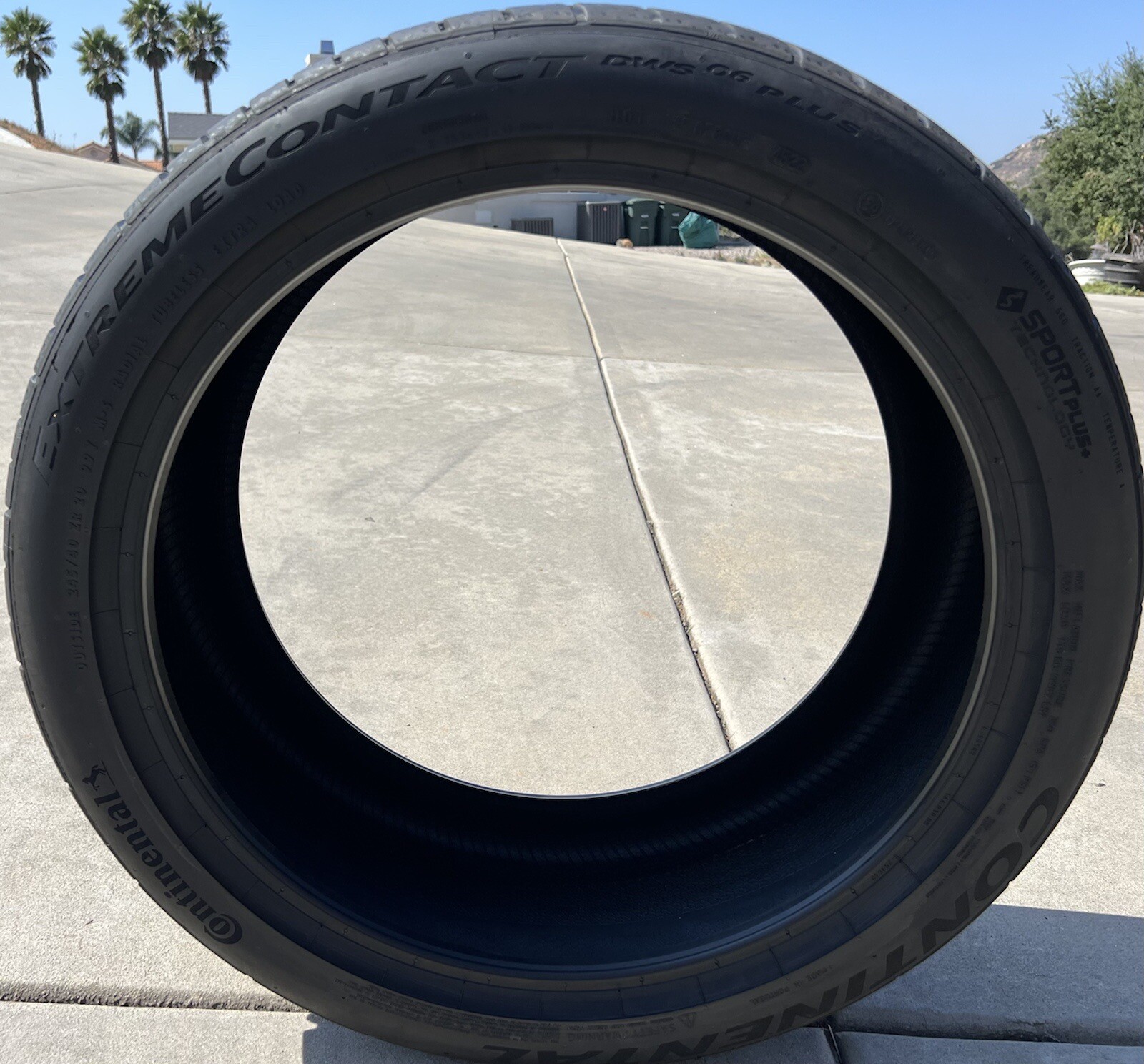 TWO BRAND NEW Continental ExtremeContact DWS06+ 245/40ZR20 99Y DWS 06 Plus Tires