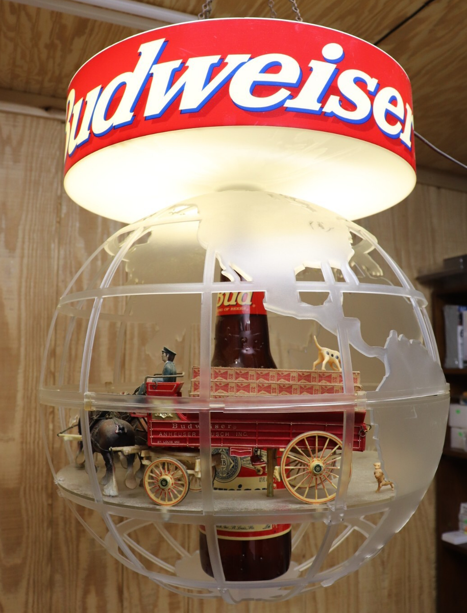 Vintage 1997 World Globe Budweiser Clydesdale Beer Hanging Sign