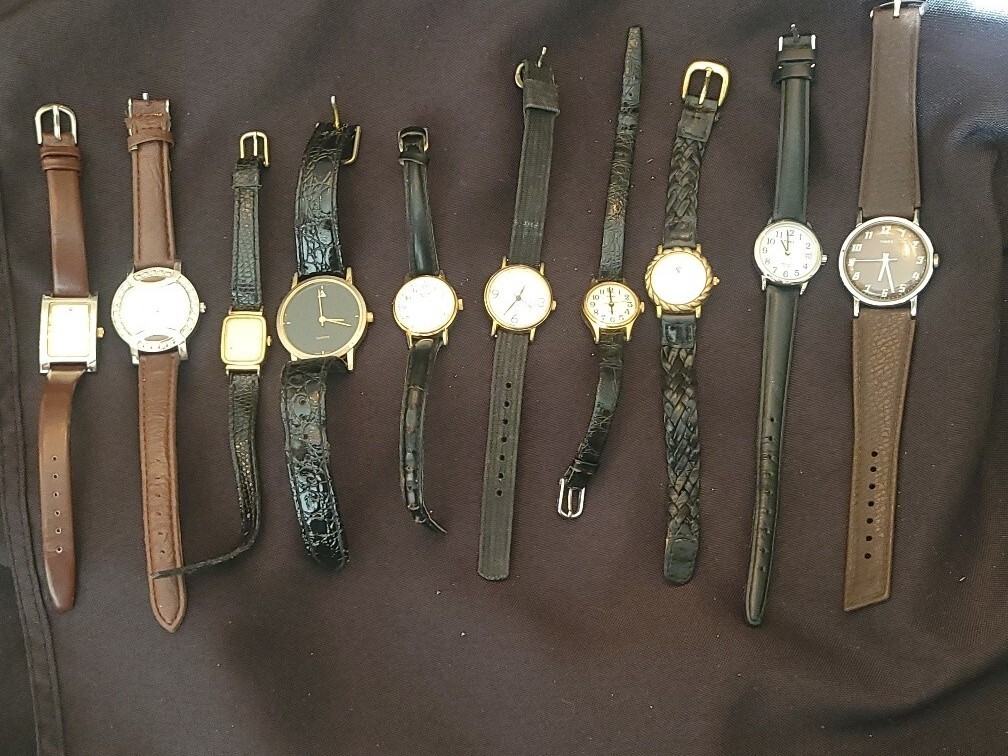 Mixed Lot of 10 Vintage Mens and Women display picture 3