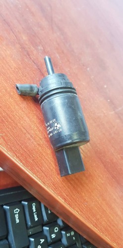 BMW 1 3X1er E81 E87 F20 F21 E91 E84 Scheinwerferreinigung Waschpumpe 7199567