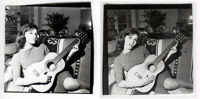 G940-5-6 Zwei Fotos aus der Zeit Michele Mercier, Gitarre, zu Hause, Paris 1958 