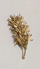 Vintage Signed Coro Shiny Gold Tone Texture Leaf Brooch Pin 3.5"