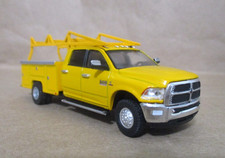 Greenlight Dually Drivers 2018 Ram 3500 w/ Utility Rack 1:64 w/Rubber Tires