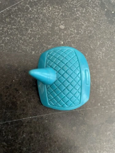 Transformers G1 Decepticon Pretender Carnivac Original Left Shoulder Armor Part