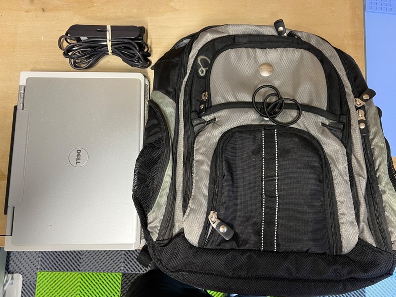 Dell Inspiron E1405.14”.1.66 GHz Intel Core Duo NO HDD 512MB Ram WITH BACKPACK