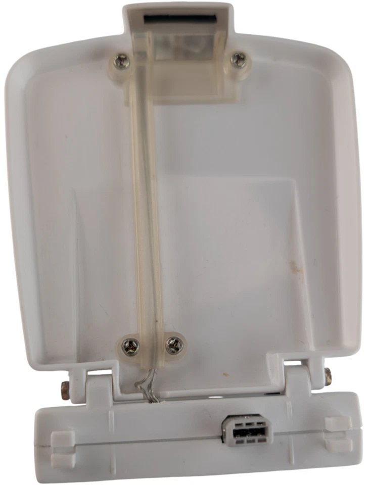 Pelican Light Shield Advance GBA screen light with GBA GBC link cable bundle set - Image 3 of 4