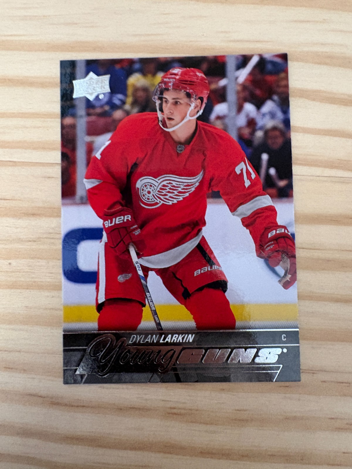 2015-16 Upper Deck #228 Dylan Larkin YG RC - Detroit Red Wings