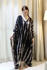 A Lovely Black and White Long Tie-dye Kaftan Style Dress V Neck Women Dress TD01