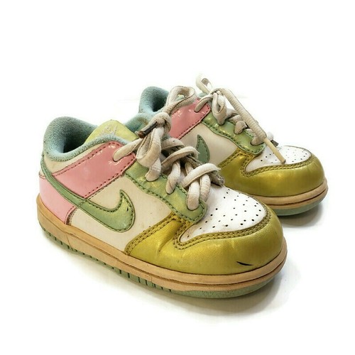 pastel color dunks