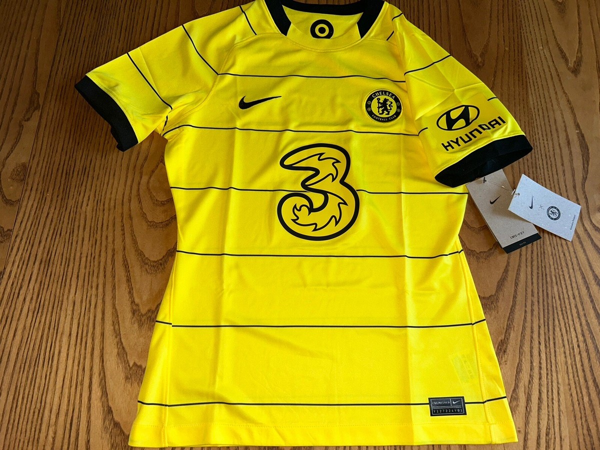 NIKE WOMENS CHELSEA FC SOCCER JERSEY SIZE XS NWT $90 YELLOW SLIM