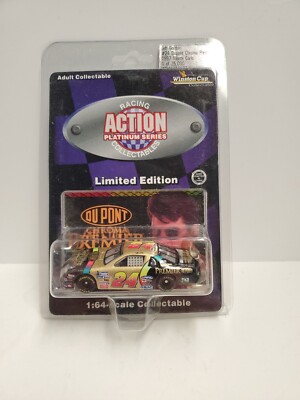 Action  1/64 scale 1997 #24 Jeff Gordon Dupont Chroma Premier