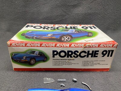 Carro Porsche Carrera rs 3.0 - revell alema em Promoção na
