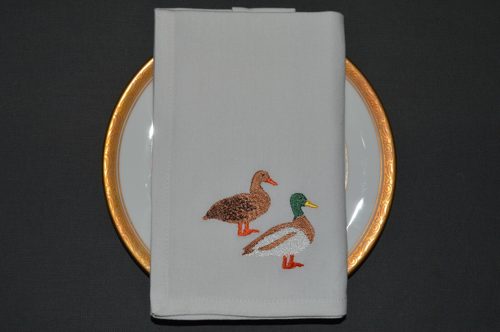 DUCKS NAPKINS, 100% Cotton white with 2 embroidered mallard ducks, Pack of 4