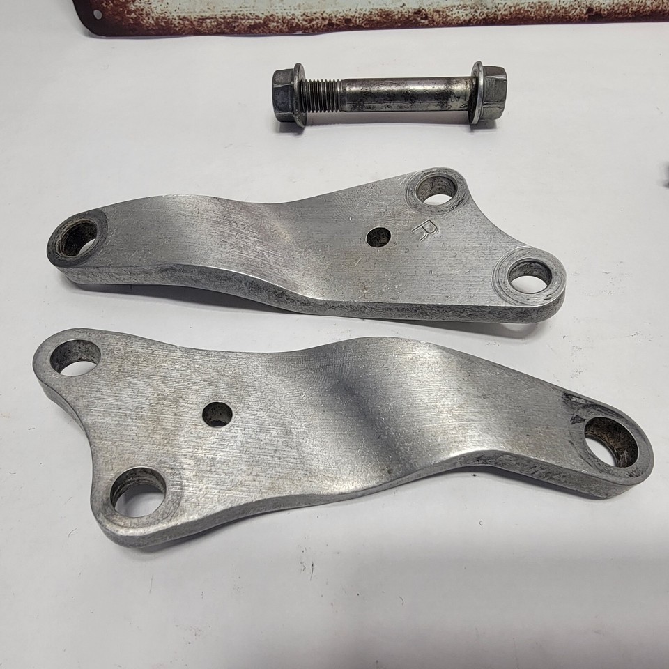 2008 20062009 CRF250R Upper Engine Mount Bracket Hanger Stay Engine