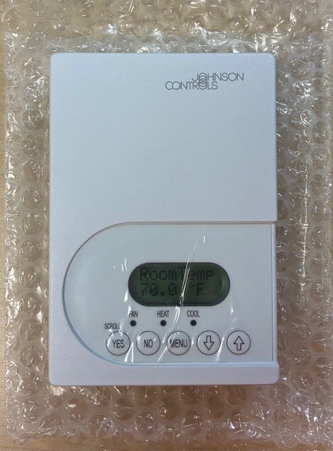 Johnson Controls Thermostat / TEC2101-3 / 1 Heat 1 Cool / NEW IN OPENED BOX