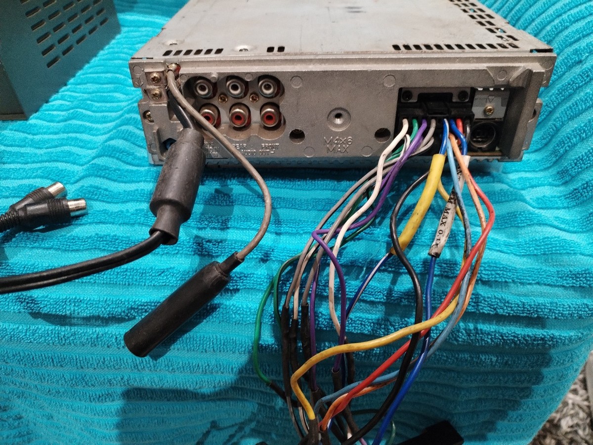 希少　SONY CDX-M850MP CDデッキ 希少 SONY CDX-M850MP CDデッキ - メルカリ