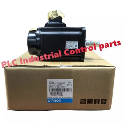 One OMRON R88M-1L1K530C-S2 Servo Motor New In Box Expedited Shipping