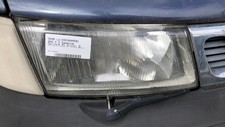 Feu avant (phare) Saab 900