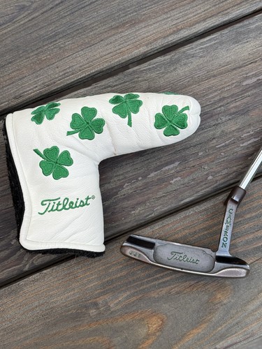 LH Titleist Scotty Cameron Classic Gun Blue Black Newport w/OG Clover Headcover