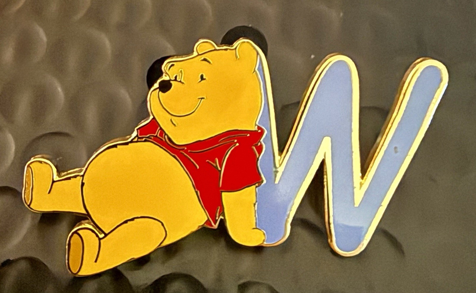 Disney Winnie the Pooh Alphabet Series Pin 