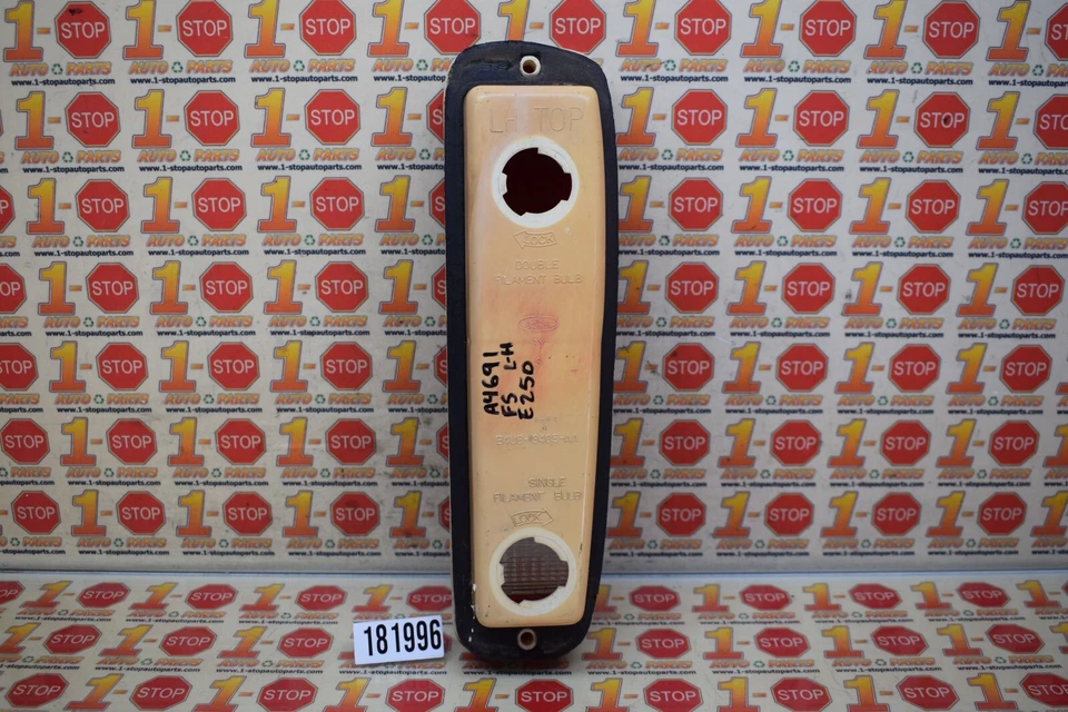 Luz trasera izquierda conductor Ford E150 E250 E350 1975-1991 E4ub-13405-aa OEM Foto 4 de 4