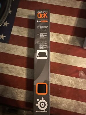 SteelSeries QcK Gaming Surface - Medium Cloth - Optimized For Gaming Sensors