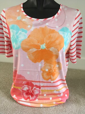 Emreco Ladies T-Shirt floral pattern - Style Hazel - 2 colours available - BNWT