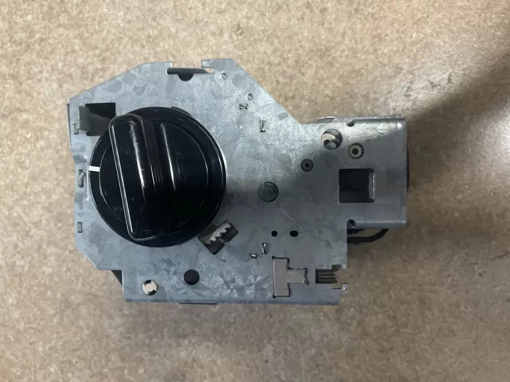 Washer Timer D144046-000-E AZ19328 | KM980