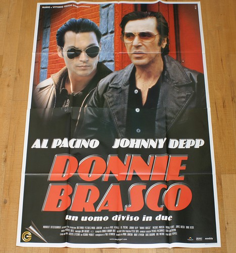 DONNIE BRASCO poster manifesto Al Pacino Johnny Depp Mafia Mafioso Ray Ban  | eBay
