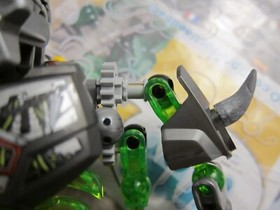 Lego BIONICLE Skull Slicer 70792 Retired Set -Good Condition