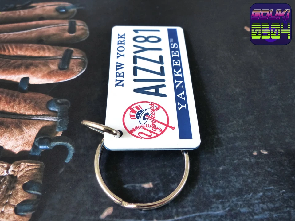Personalized New York Yankees Keychain - Baseball Name Bag Tag- Custom Engraved - Image 3 of 4
