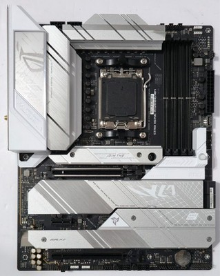 ASUS ROG Strix X670E-A Gaming Wifi AM5 ATX Gaming Motherboard AMD Ryzen