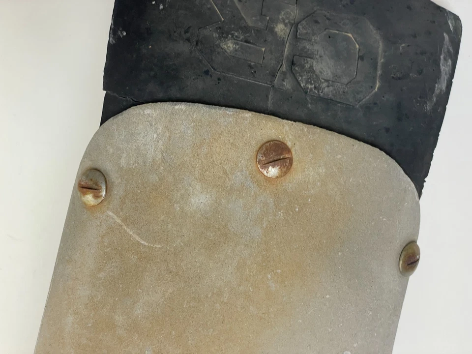 Honda CR125M Elsinore 1975 guardabarros delantero OEM 1974 HM360 con guardabarros agrietado Foto 3 de 4