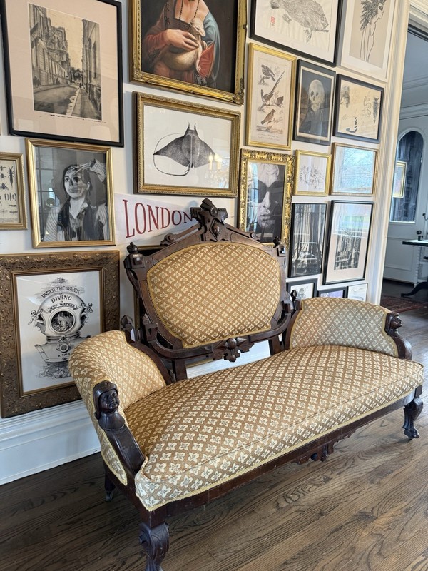 Antique Victorian Sofa/couch Restored/Refurbished & Reupholstered