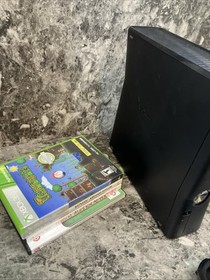 Guaranteed Work Xbox 360 S Slim 250 GB W/ 4 Games & Controller