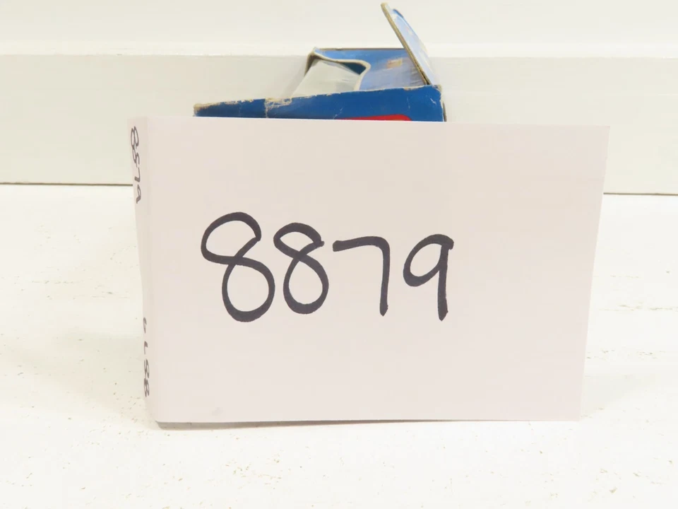 Matchbox K-77 Superkings Highway Rescue Plow Truck Plymouth Trail Duster LN 8879 - Image 4 of 4