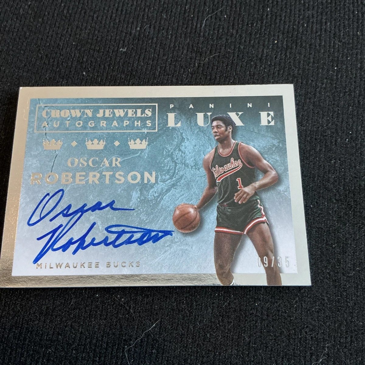 Oscar Robertson Basketball 2015-16 Season Sports Trading Card 