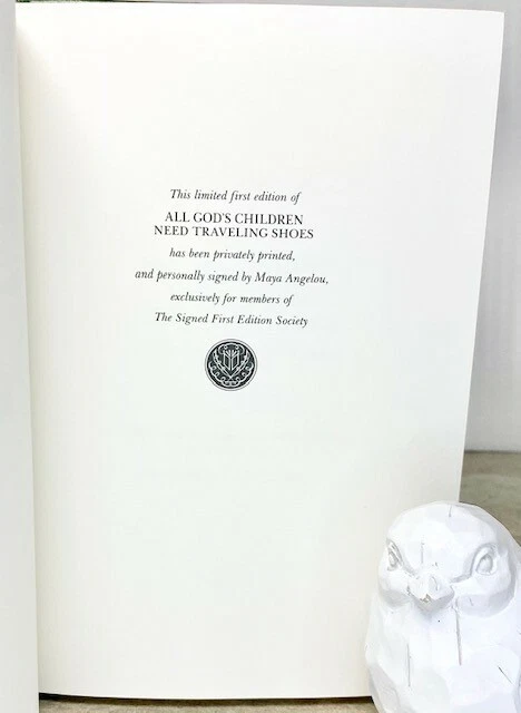 All God's Children Need Traveling Shoes SIGNED by Maya Angelou Franklin Library Foto 3 de 4