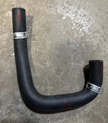 NEW OEM HYUNDAI 2016-2021 TUCSON 2.0 - LOWER OIL COOLER HOSE - SEE DIAGRAM