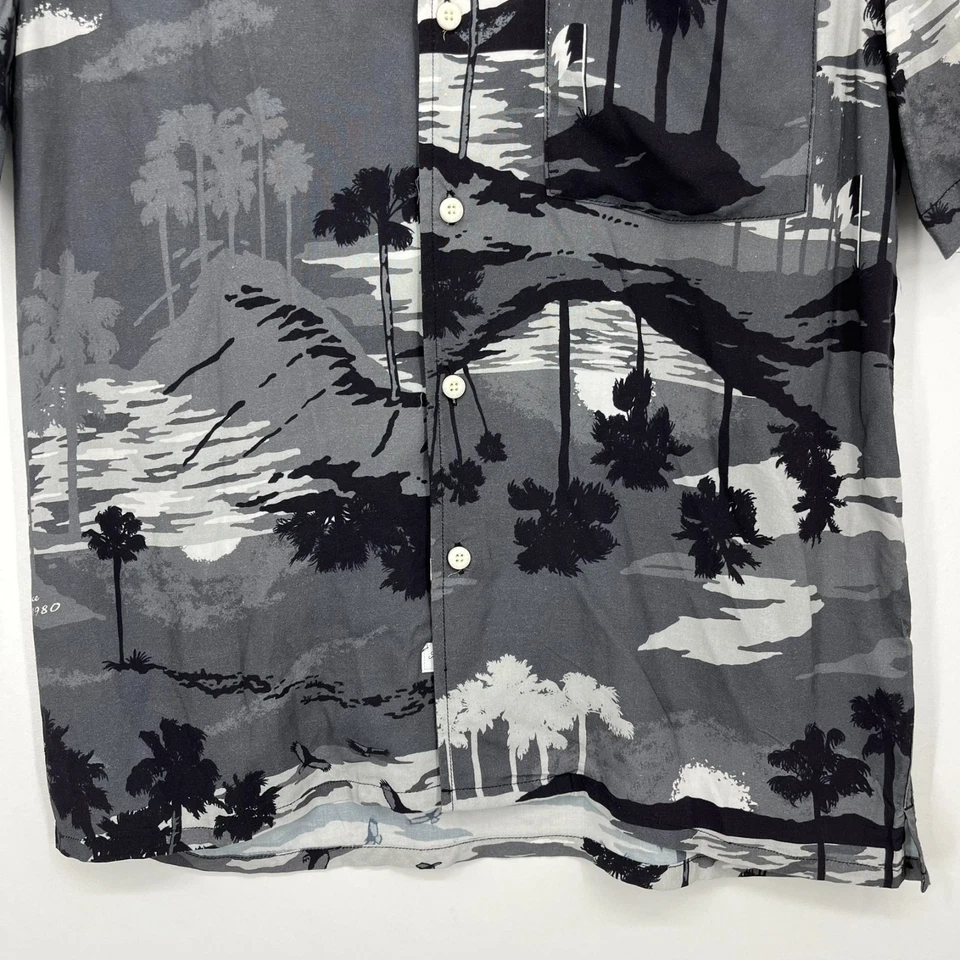 Camisa The Hundreds manga corta con botones para hombre talla S gris playa hawaiana rayón Foto 3 de 4