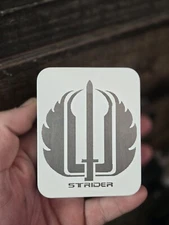 Strider Knife Medallion With Tin 