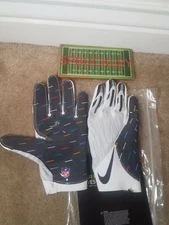 NIKE VAPOR KNIT 4.0 NFL 2021 CRUCIAL CATCH EDITION RECEIVER FOOTBALL GLOVES, NWT