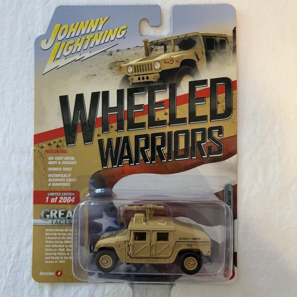2018 Johnny Lightning WHEELED WARRIORS Set Diecast 1/64 VAR2 HUMMER Willys - Image 2 of 4