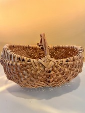 Oval Wicker Gathering/ Butt Basket Brown Woven w/ Handle Free Standing 9x7x6 in
