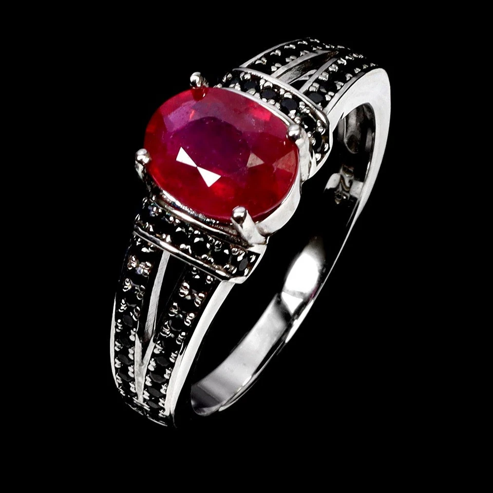 925 Anello Argento Sterling Ovale Rubino 8x6mm Spinello Naturale Gemma Misura 8 - Immagine 2 di 4