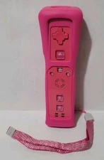 Pink Nyko Nintendo Wii Controller Wand With Cover