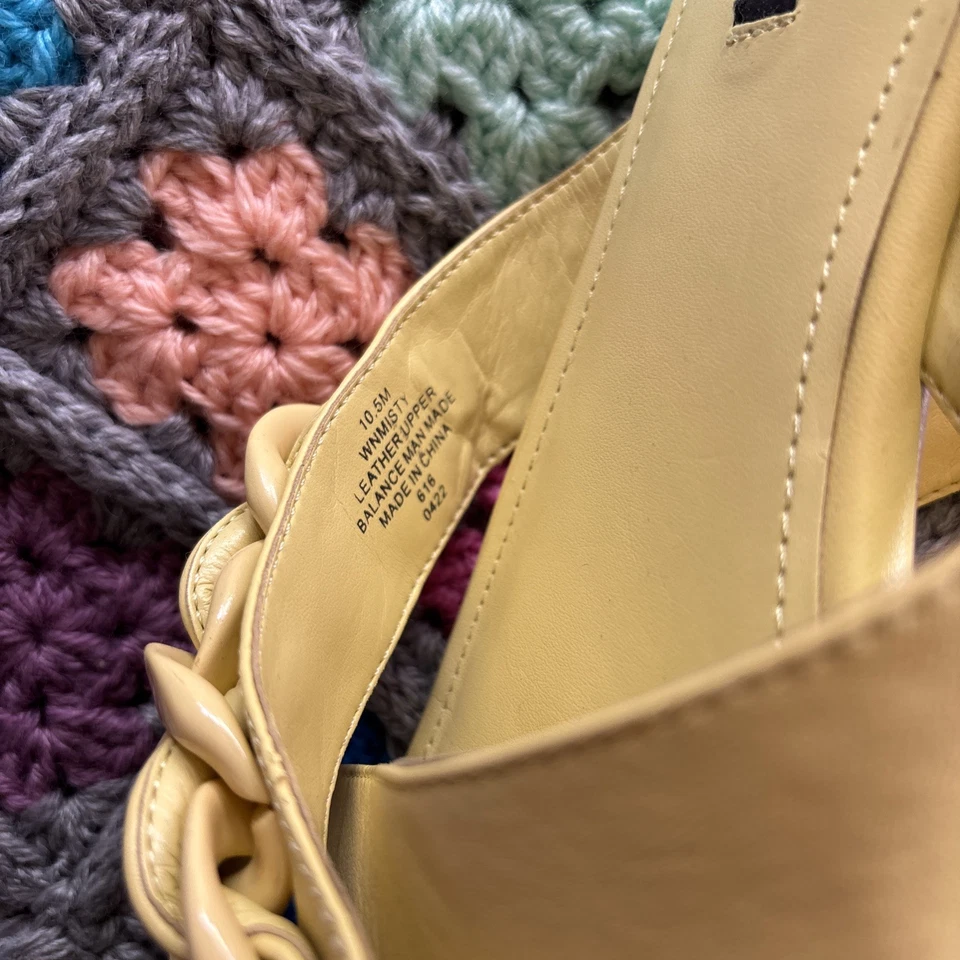 Nine West Leather Slides Size 10.5 - image 3 of 4