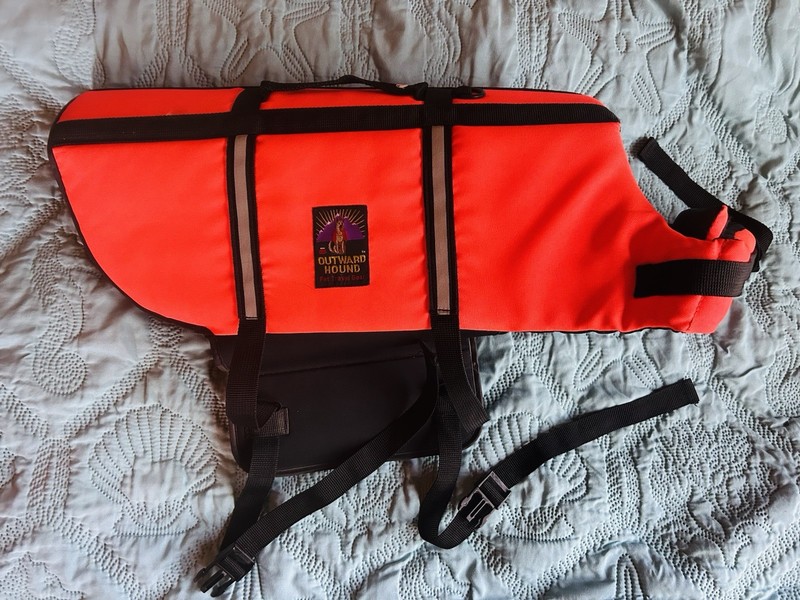 Outward Hound Dog Life Safety Jacket/ Swim Vest Large Orange - Never Used