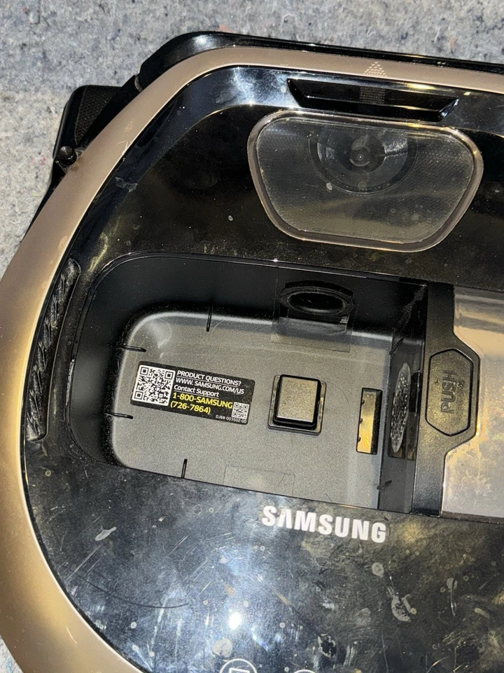 Samsung POWERbot R7090 Robot WiFi Vacuum Original Box Very Good Condition - Image 3 of 4