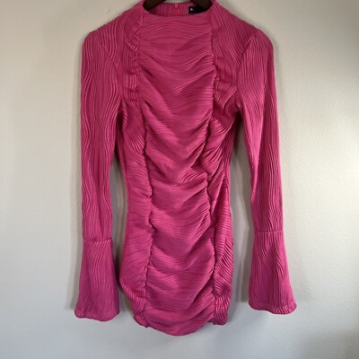 Pretty Little Thing Women's Hot Pink Crinkle Ruched Flare Sleeve
